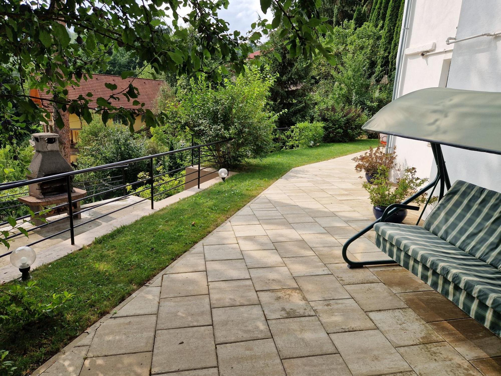 Spirii House Lägenhet Braşov Exteriör bild